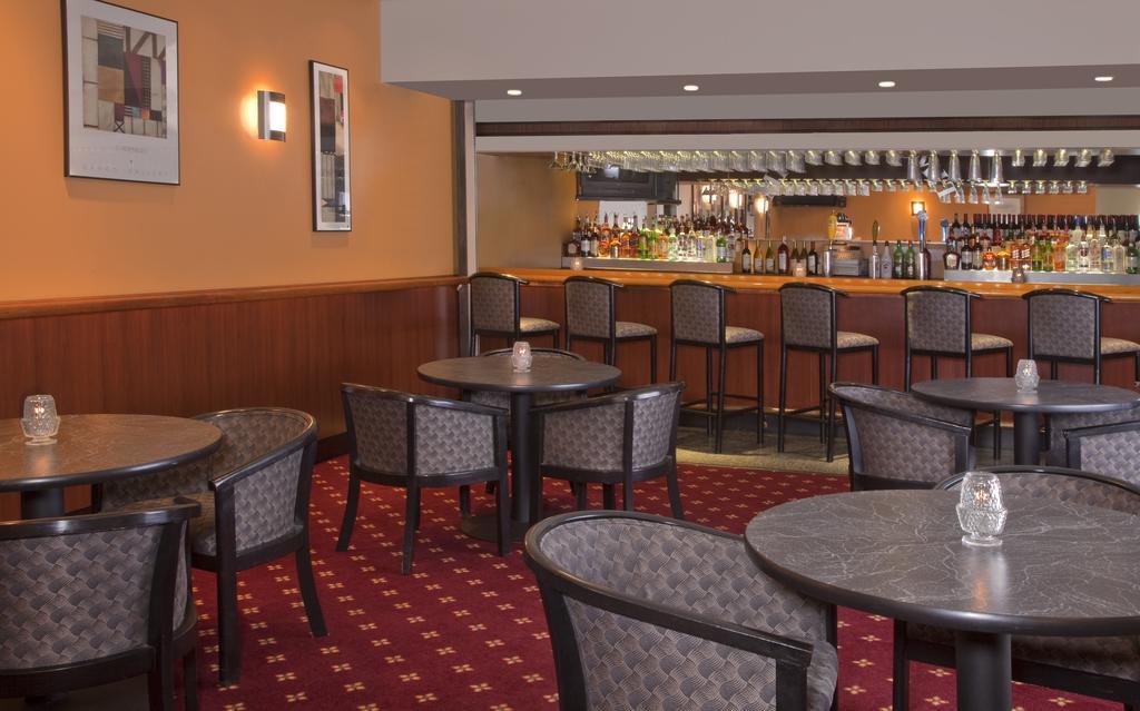 Conference Center At The Maritime Institute Hotel Linthicum Exterior photo
